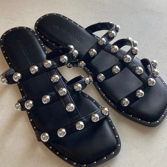 Sincerly Jules Shoes - NWOT Sincerely Jules Black and Silver Studded Sandals